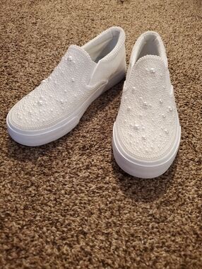 Hand-Embellished Faux Pearl Bridal Slip On Sneakers Size 7